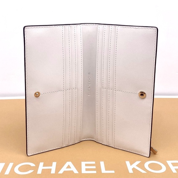 Michael Kors Reed Large Snap Bifold Wallet - Picture 10 of 11